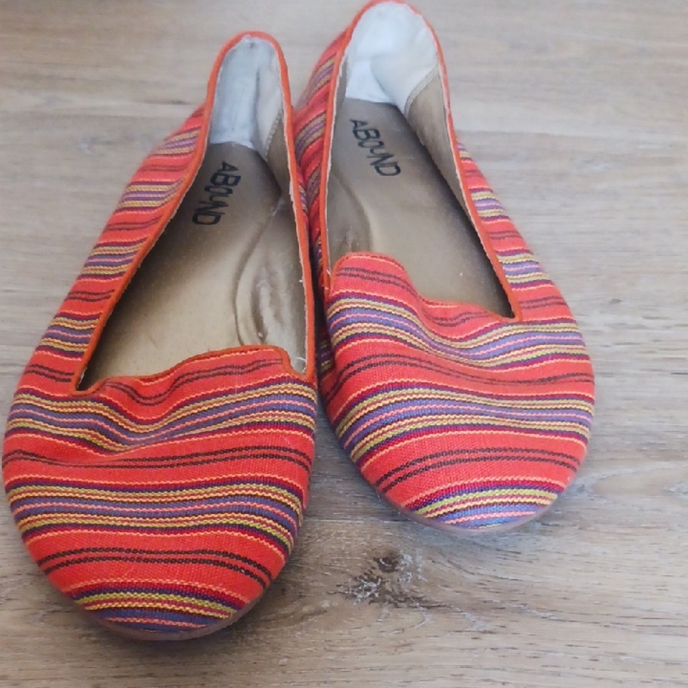 Abound Striped Slip On Canvas Flats Size 7